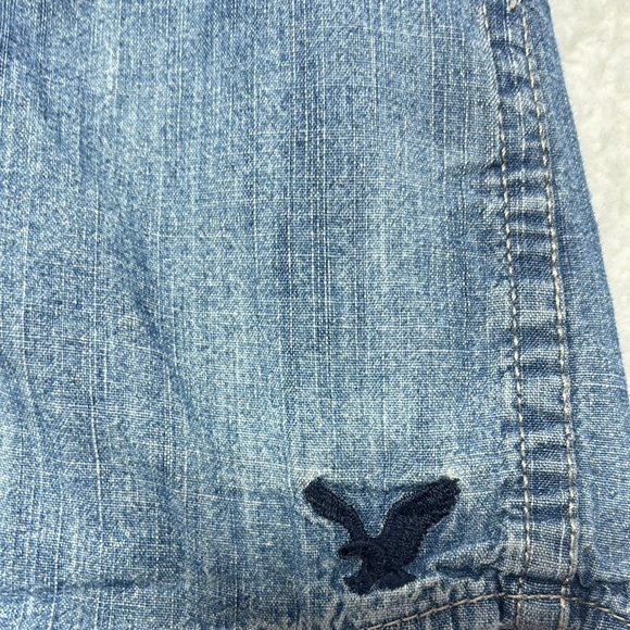 American Eagle Outfitters Vintage Denim Shirt - Picture 3 of 3